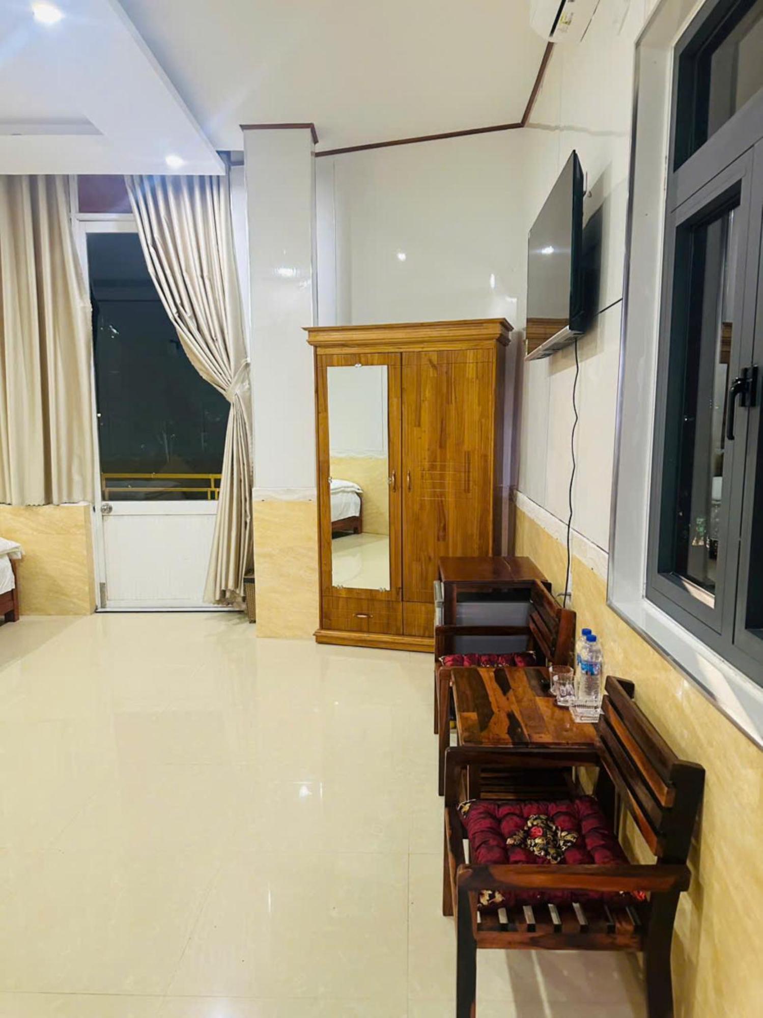 Binh Minh Hotel Pleiku Ngoại thất bức ảnh